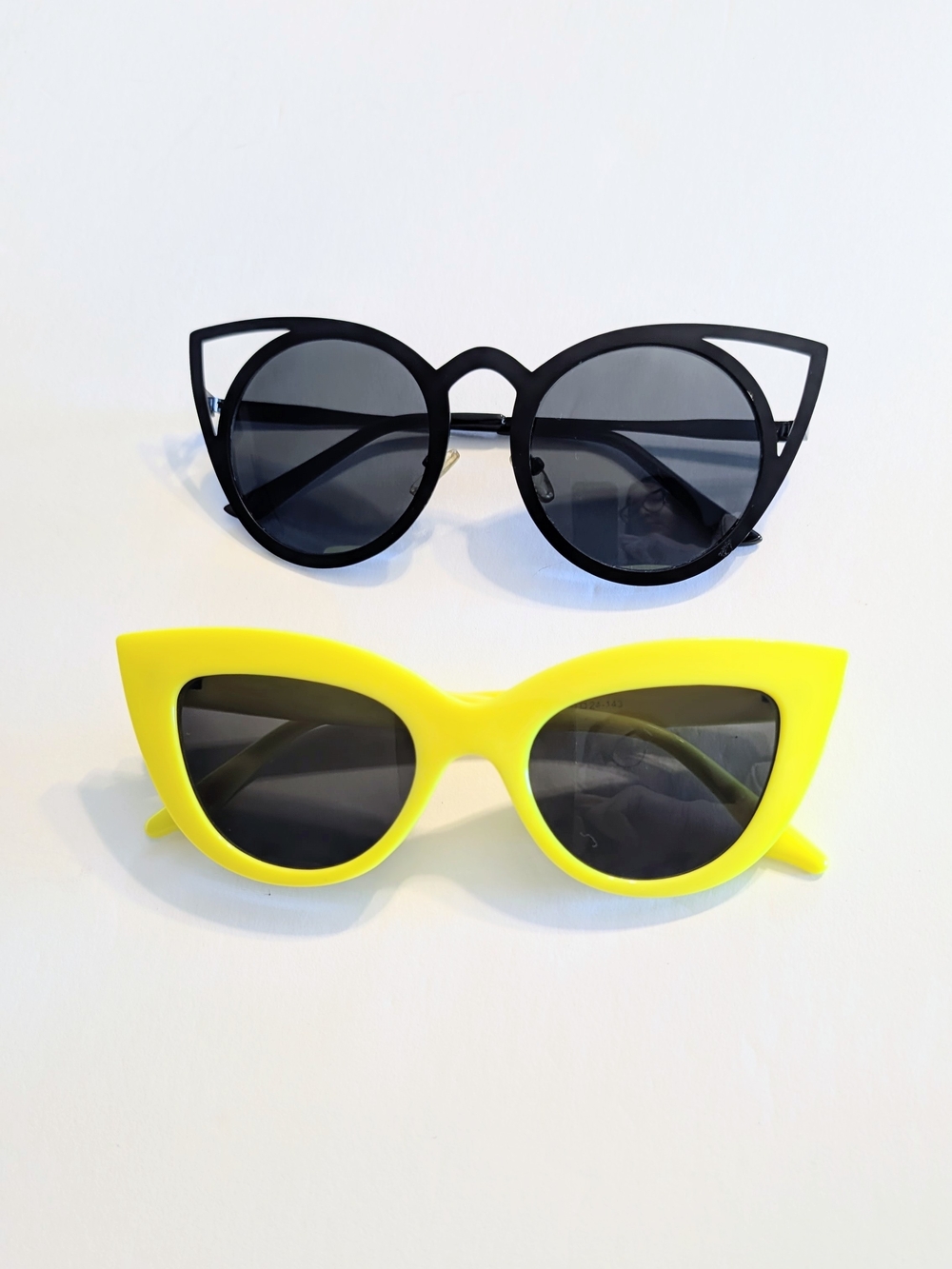 Lot of 2 Y2K Retro Cat Eye Sunglasses Neon Yellow & Black Cutout Wire Frame